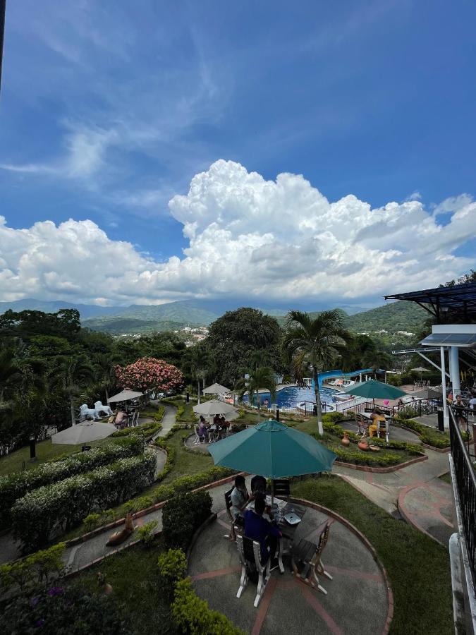Villeta Resort Hotel Buitenkant foto