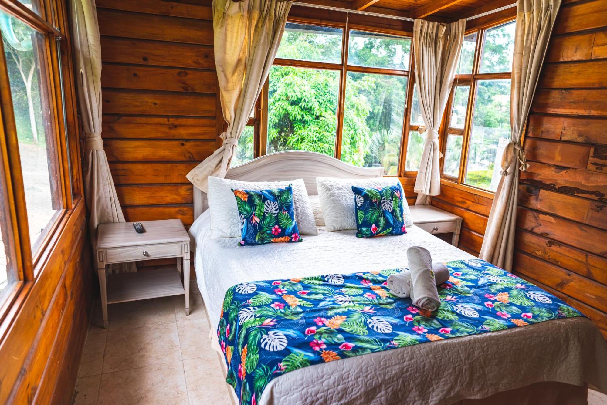 Villeta Resort Hotel Buitenkant foto