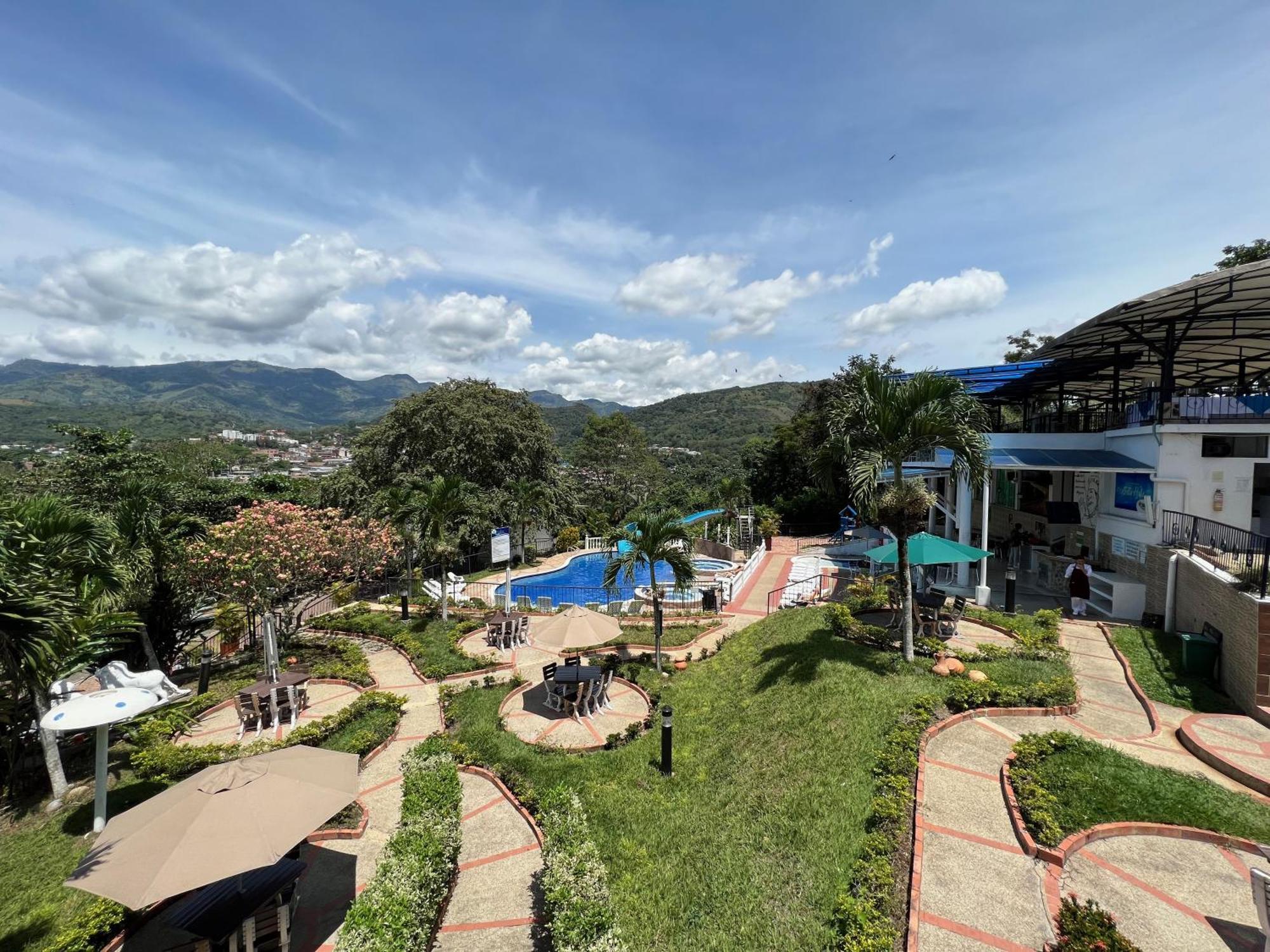 Villeta Resort Hotel Buitenkant foto