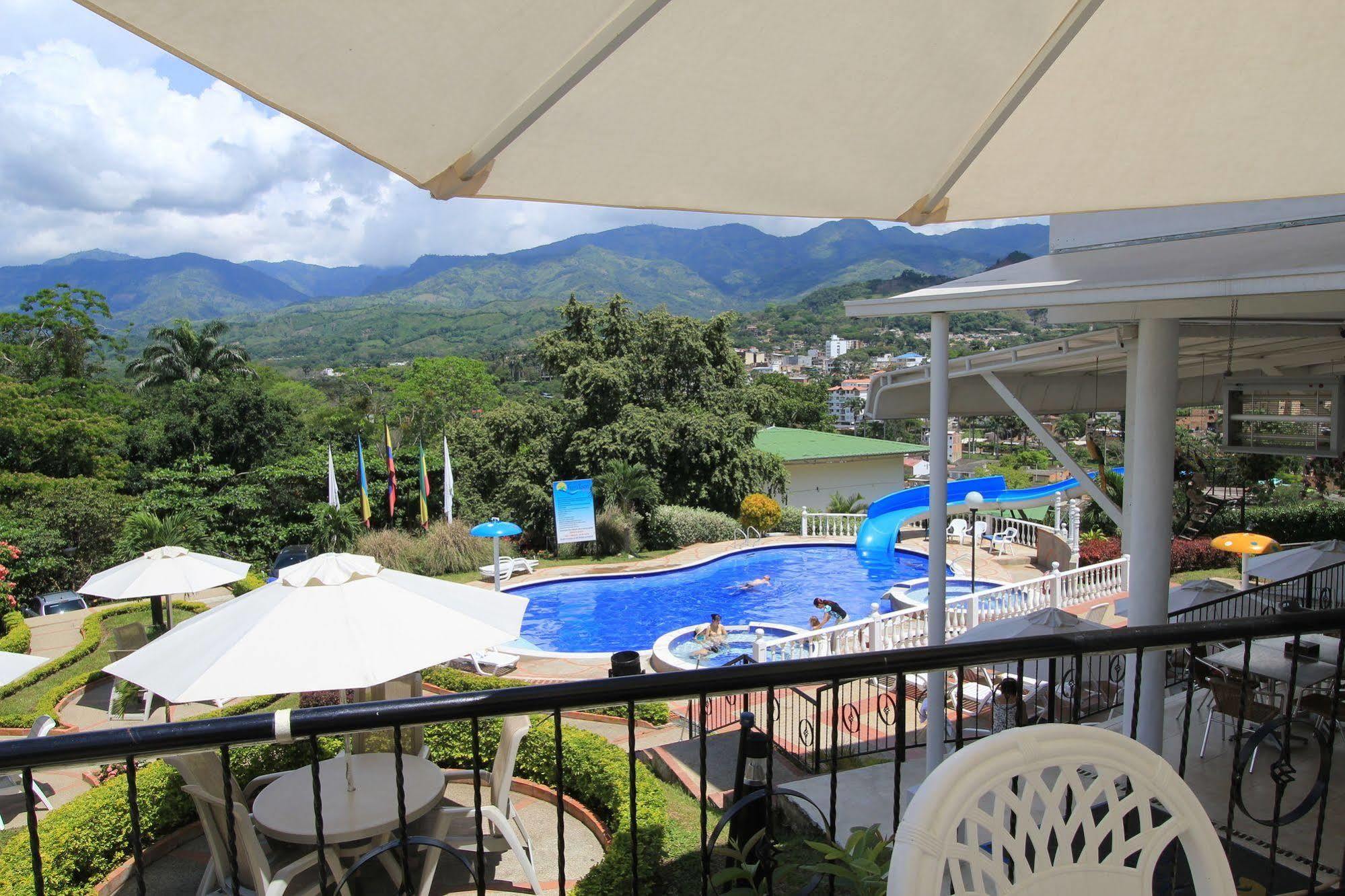 Villeta Resort Hotel Buitenkant foto